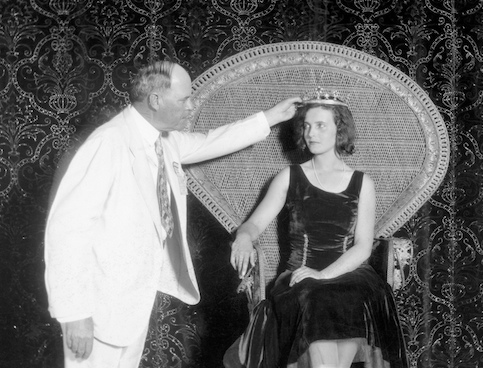 Miss Universe 1929-Lisl Goldarbeiter, A Queen in Wien